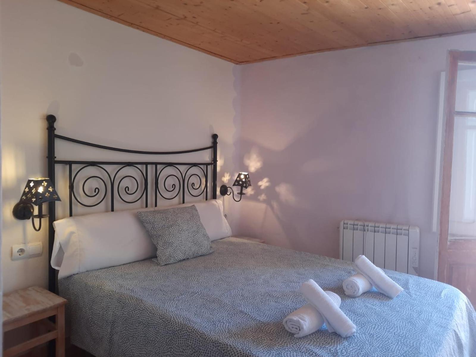 Casa Rural Cal Rocco Porta Del Pirineu Pobla de Segur Buitenkant foto
