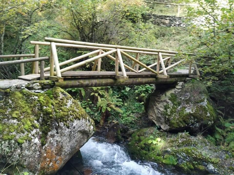 Casa Rural Cal Rocco Porta Del Pirineu Pobla de Segur Kamer foto